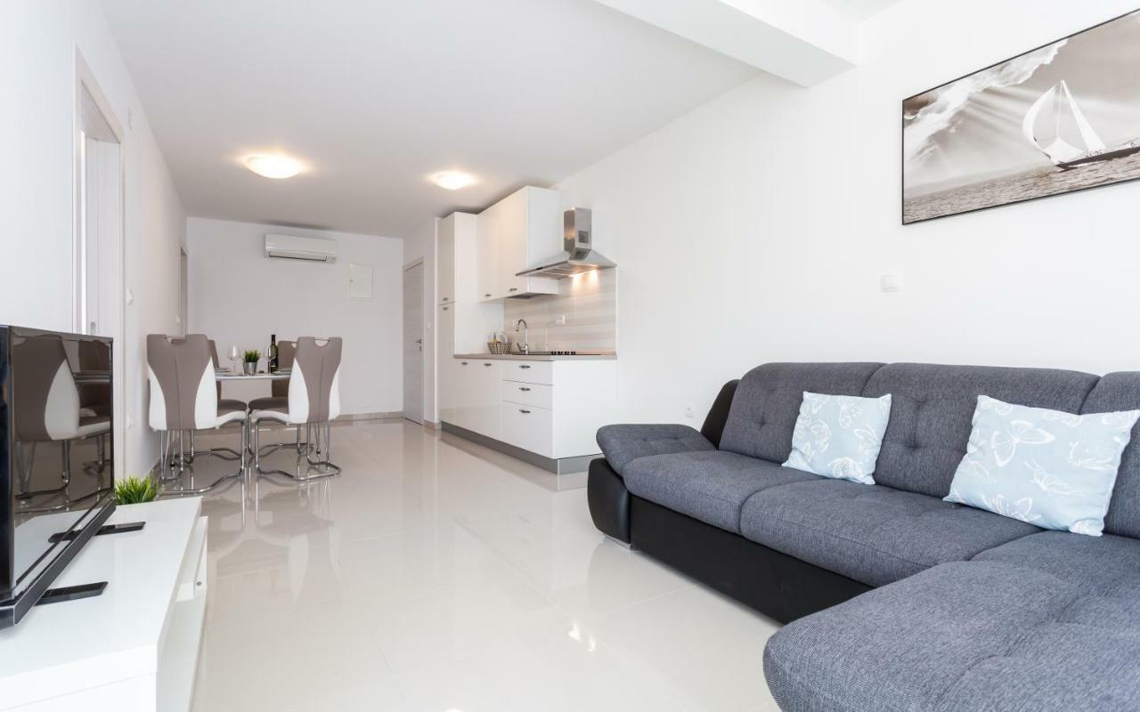 Apartments Dordic Baška Eksteriør billede